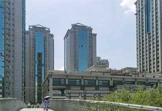 山东豪沃4.2米新能源轻卡